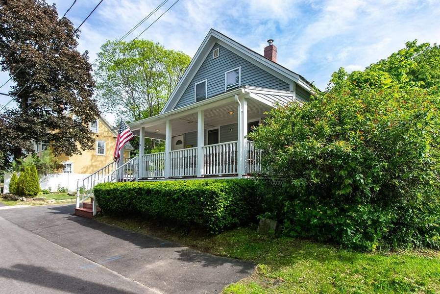 31 Grant ST, South Berwick, ME 03908