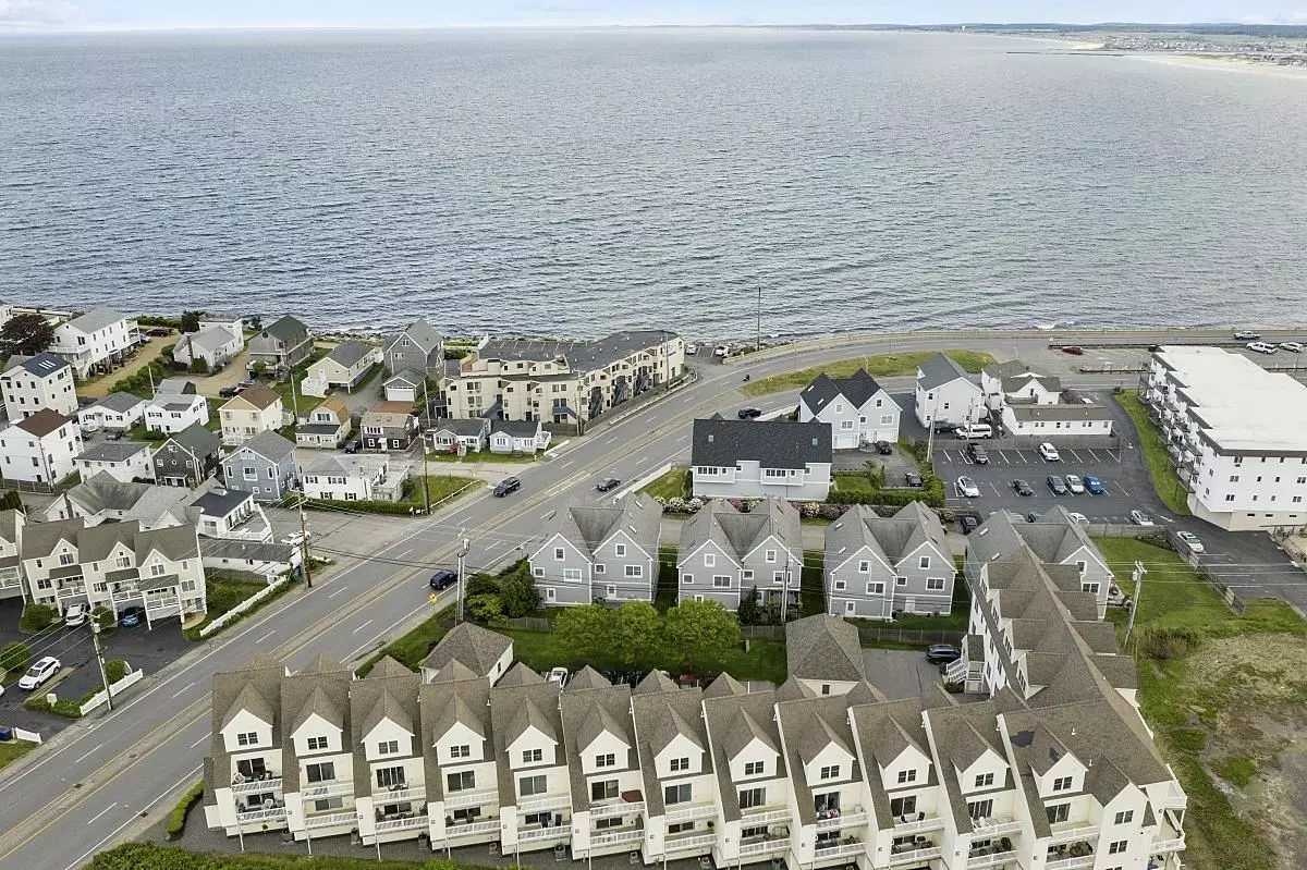 Hampton, NH 03842,511 Ocean BLVD #7