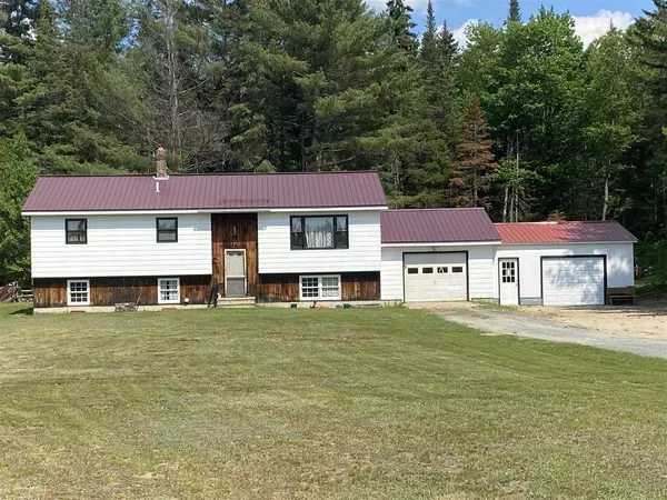 44 Mountain View DR, Milan, NH 03588