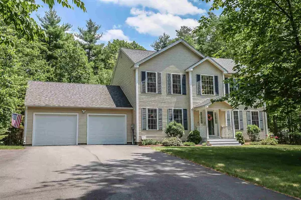 1 Spruce CT, Hooksett, NH 03106