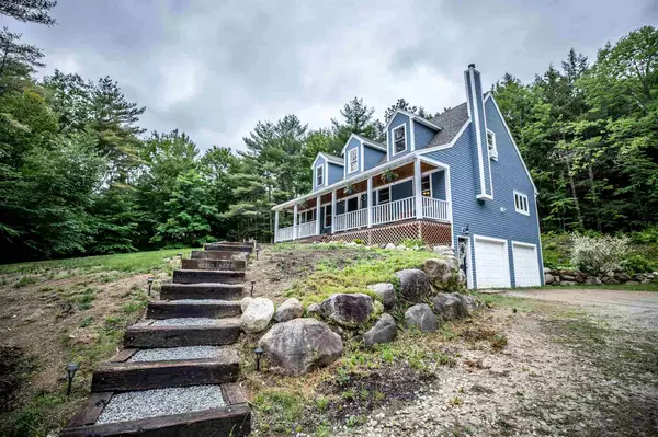 878 Russell Station RD, Francestown, NH 03043