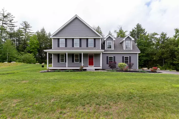 36 Waterford DR, Sandown, NH 03873