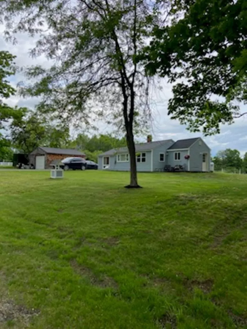 Salisbury, NH 03268,43 Mutton RD