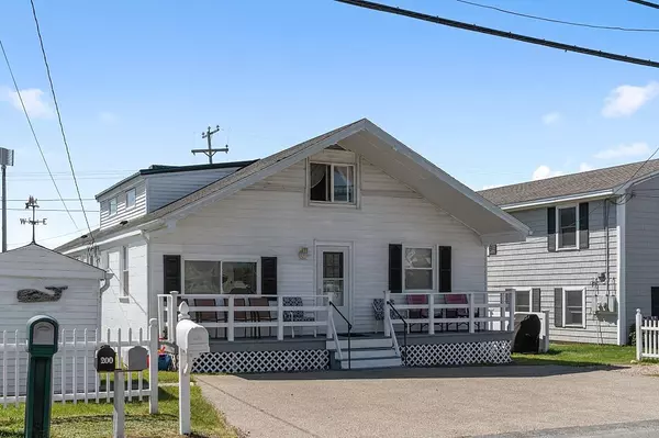 Seabrook, NH 03874,287 Portsmouth AVE