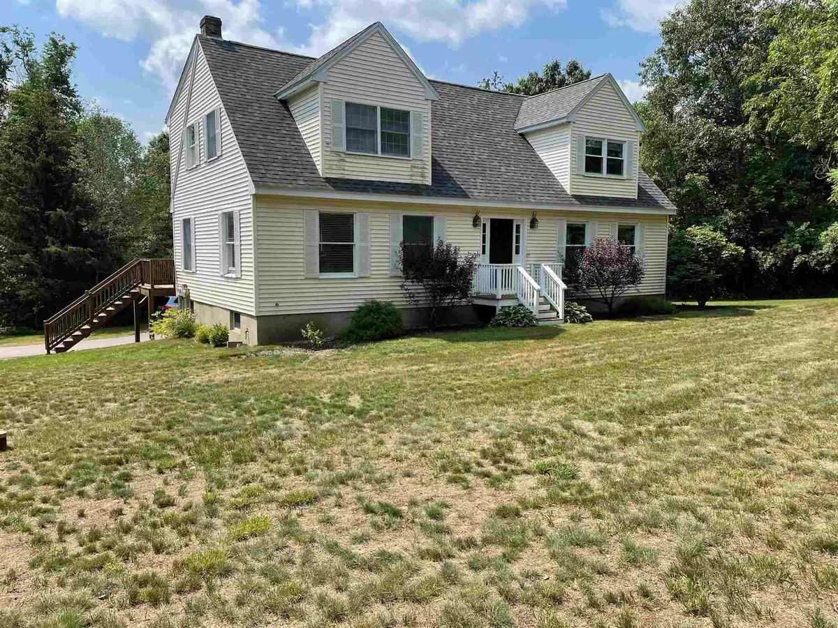 Greenland, NH 03840,569 Post RD