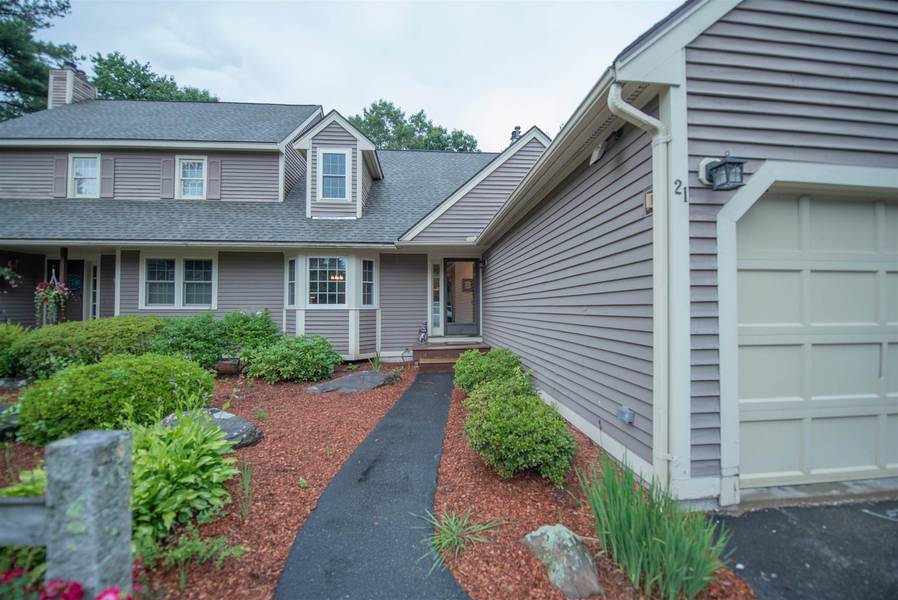 21 Villager RD, Chester, NH 03036