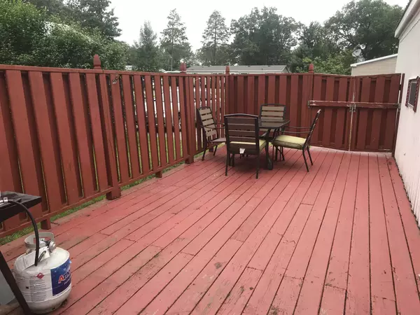 Seabrook, NH 03874,4 Ash CT