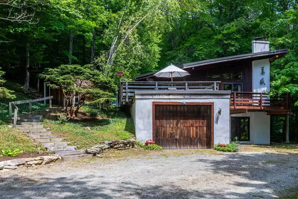 Winhall, VT 05340,4 Mountain View RD