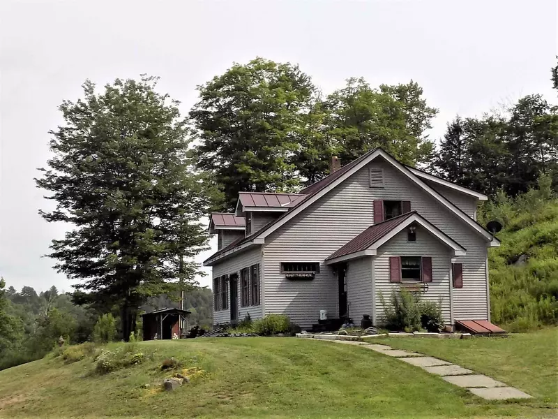 283 Cooper Brook DR, Hardwick, VT 05843