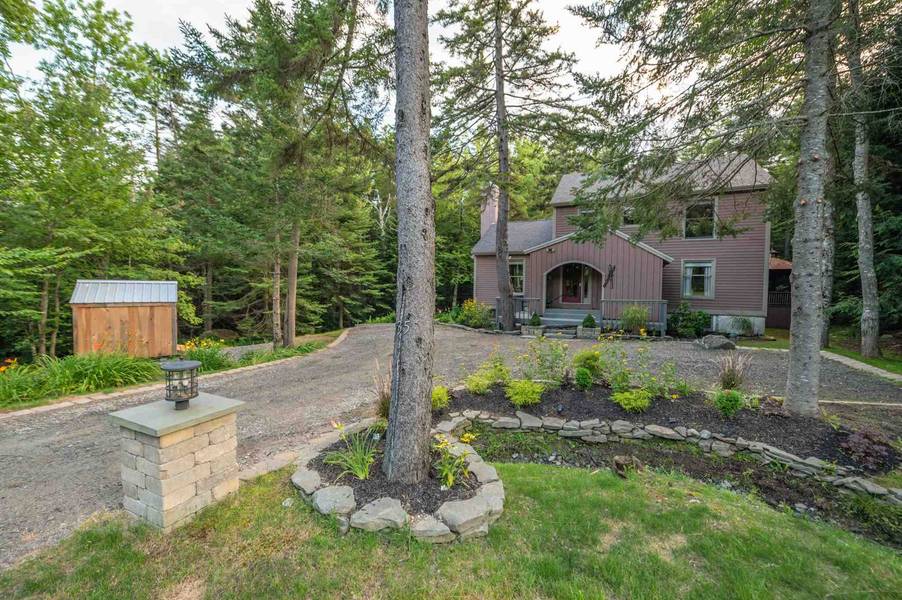 35 Joan's Ridge RD, Dover, VT 05356