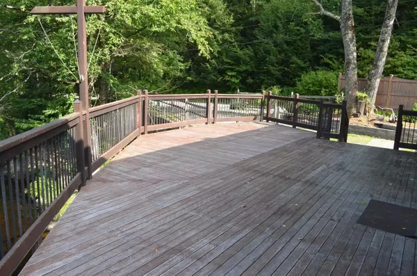 Warner, NH 03278,15 Melvin RD