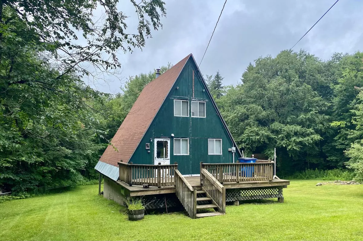 Whitingham, VT 05361,165 Murphy LN