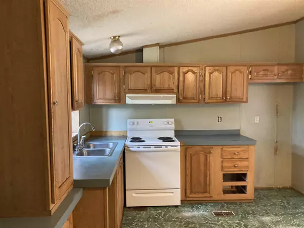 Deering, NH 03244,6 Martin RD