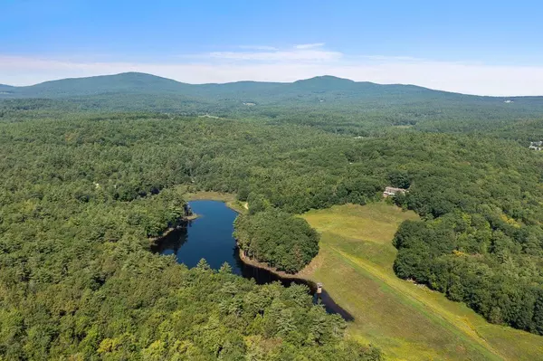 Wilton, NH 03086,30 Jackson DR