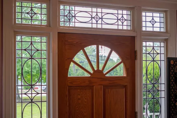 Hampton Falls, NH 03844,71 Lafayette RD