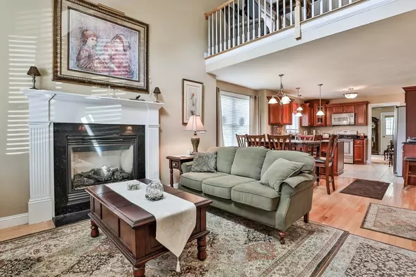Pelham, NH 03076,12 Settlers WAY