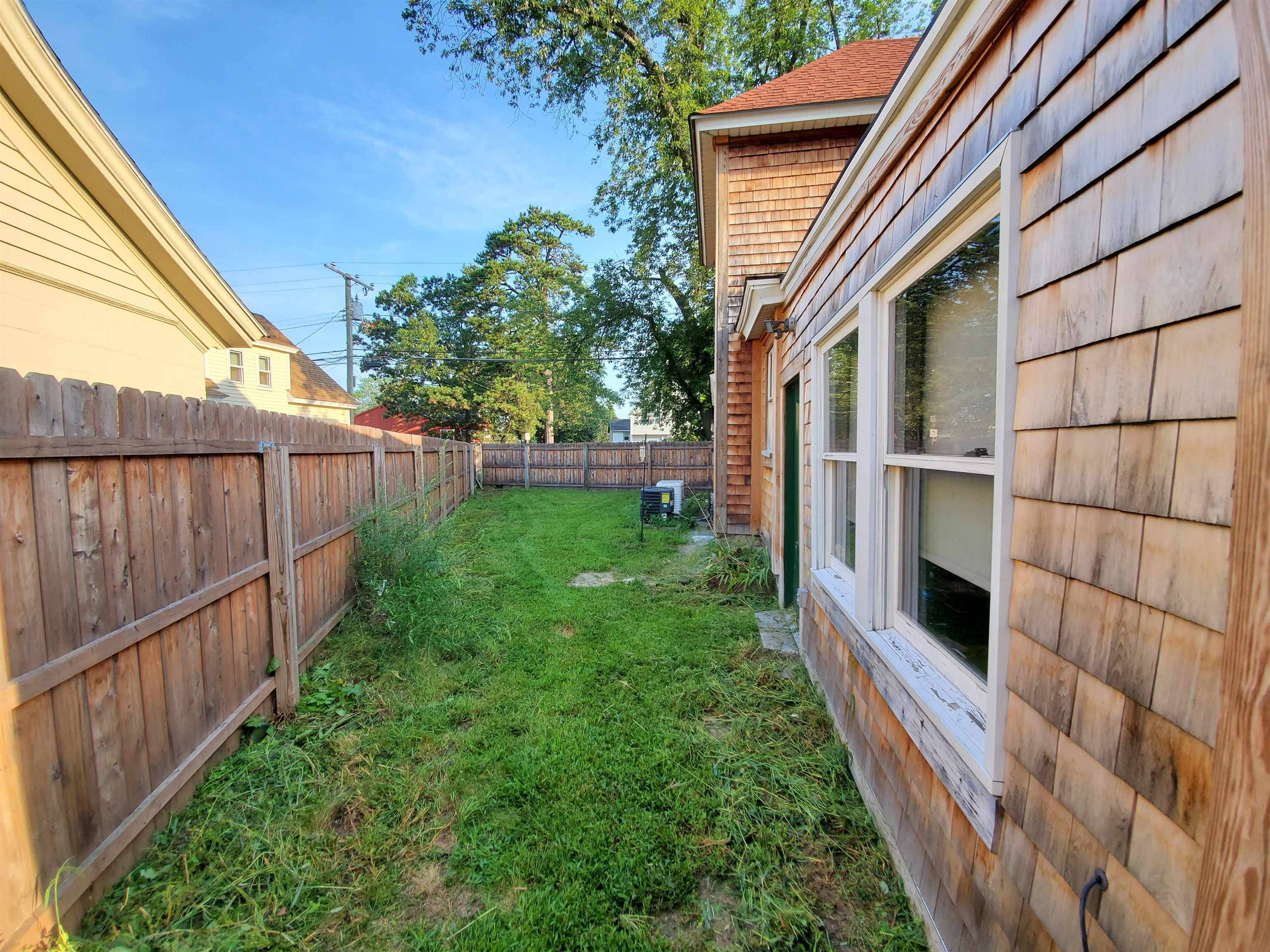 Nashua, NH 03060,94 Lake ST
