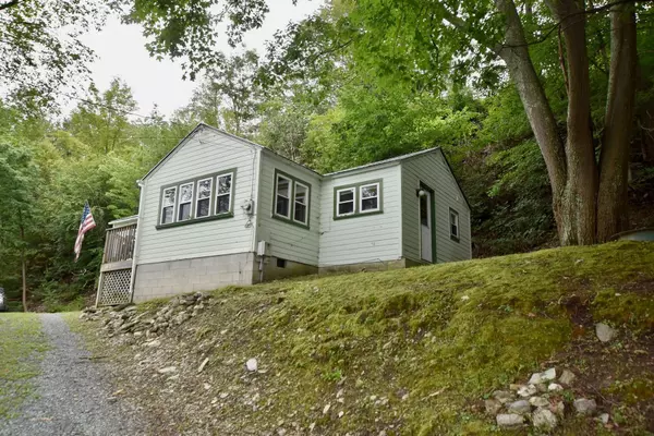 3390 Route 30, Castleton, VT 05735