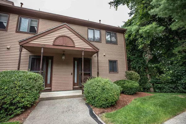 Wilton, NH 03086,409 Eastview DR