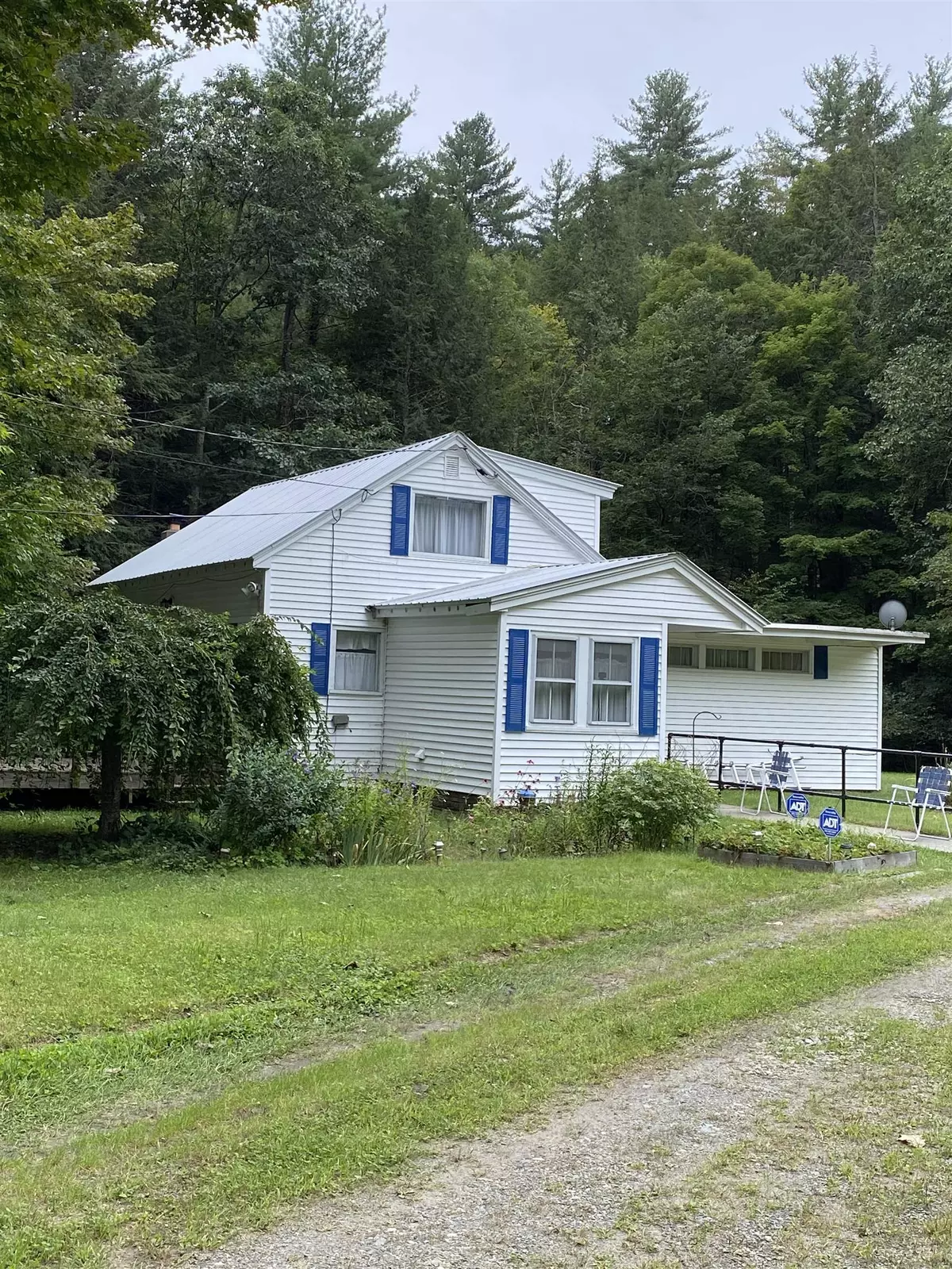 Guilford, VT 05301,115 Oak Hill RD