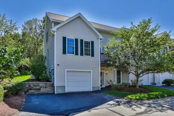 Merrimack, NH 03054,11 Clearwater LN