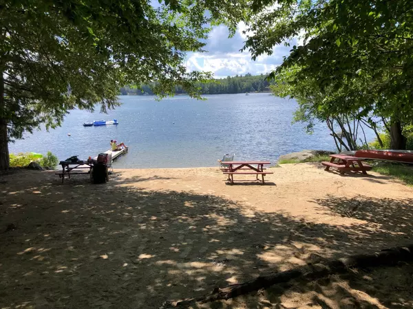 Alton, NH 03810,207 Alton Shores RD