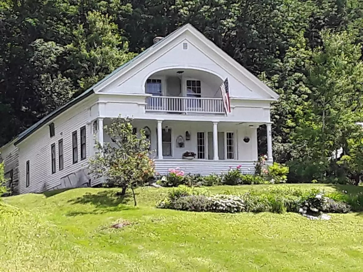Glover, VT 05839,39 Brooks PL
