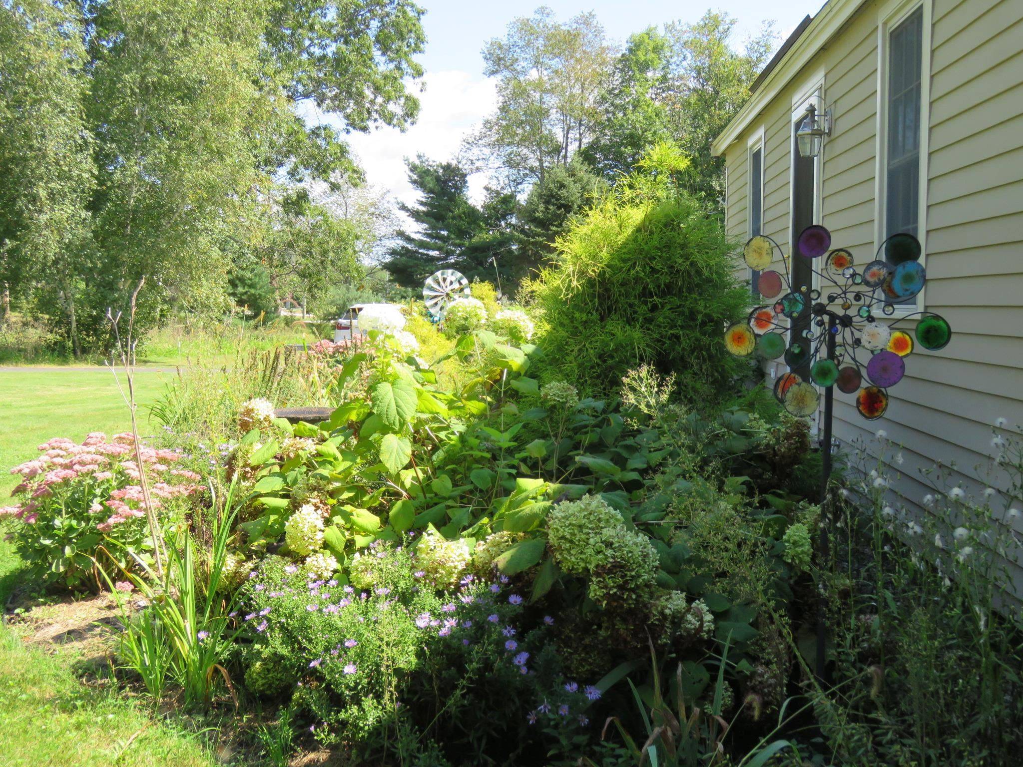 Brentwood, NH 03833,426 Middle RD