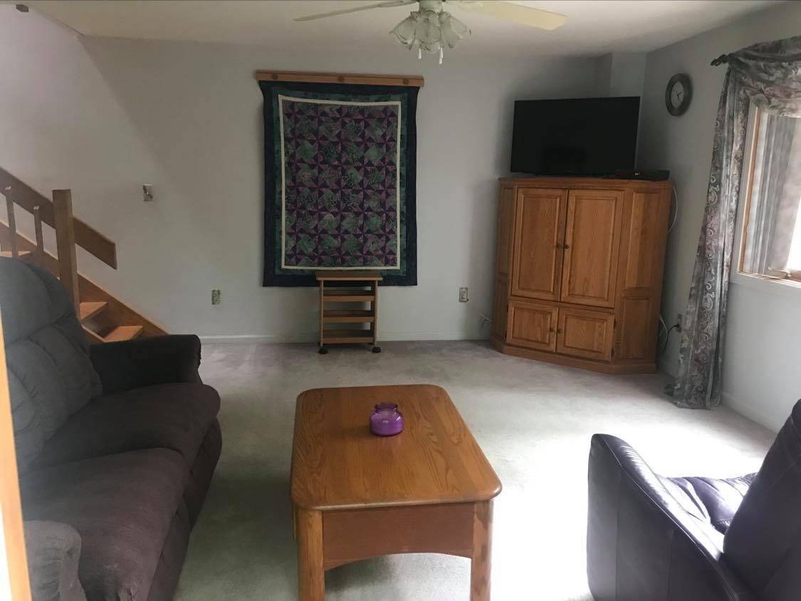 Brattleboro, VT 05301,420 Guilford ST #4