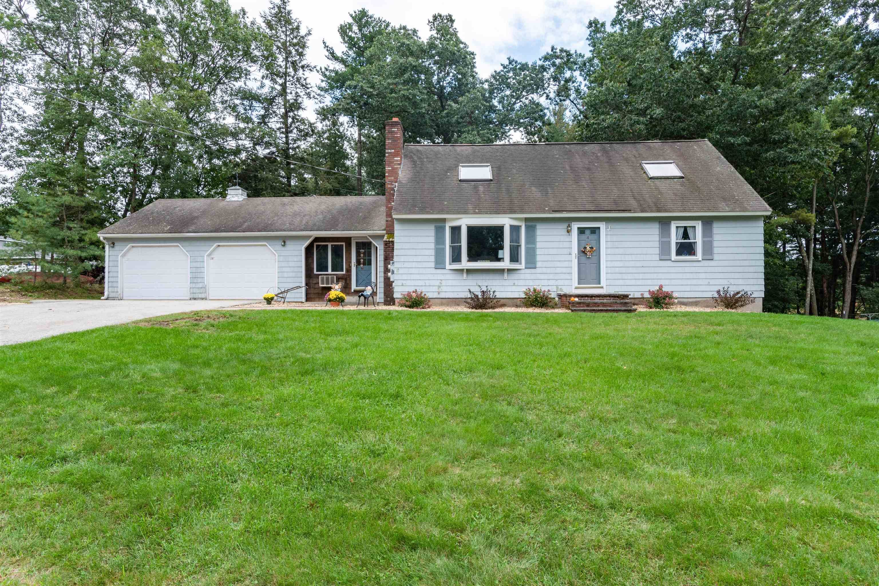 4 Watts CIR, Hudson, NH 03051