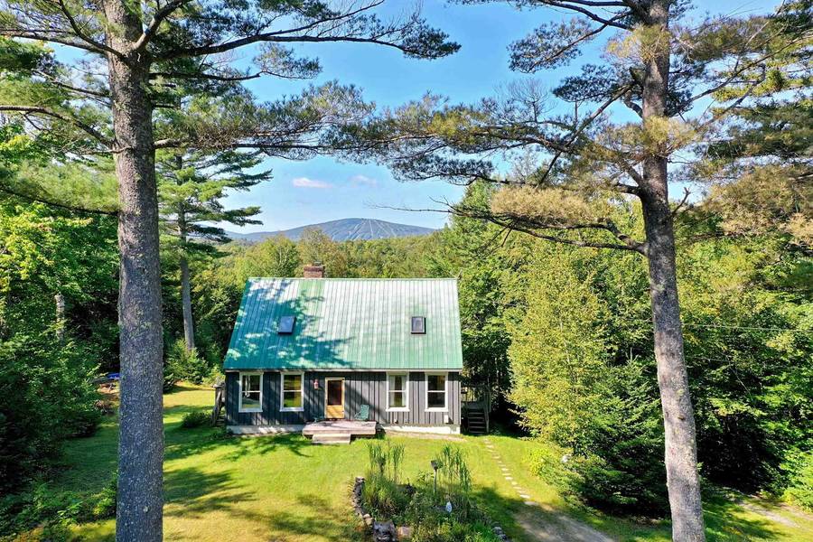 1215 Heald RD, Cavendish, VT 05142