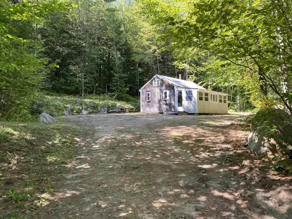 223 Ossipee Mountain RD, Ossipee, NH 03814