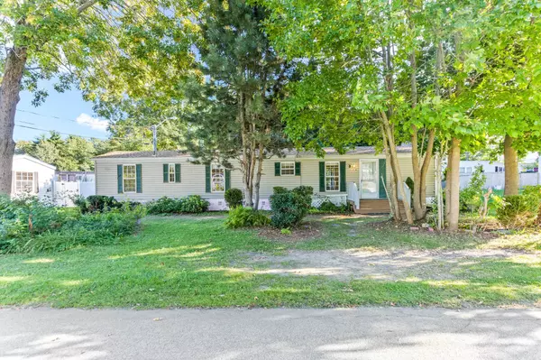 17 A ST, Seabrook, NH 03874