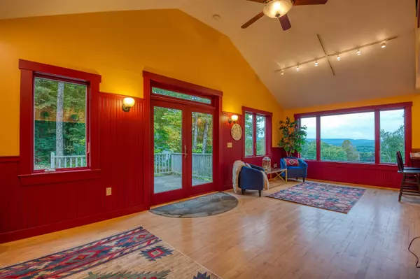 Bath, NH 03740,44 Goose LN