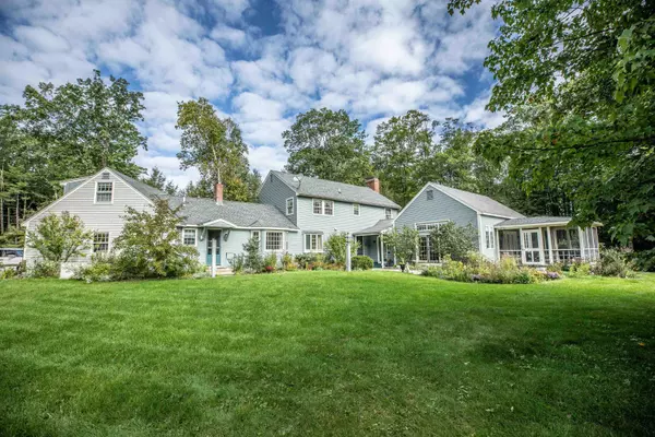 14 Snow Hill DR, Hancock, NH 03449