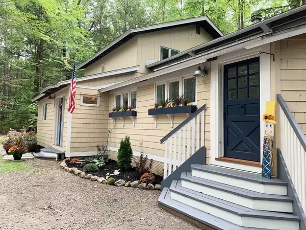 Wilton, NH 03086,270 Burns Hill RD