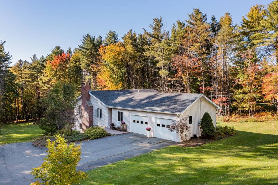 104 Blueberry Hill DR, Hanover, NH 03750