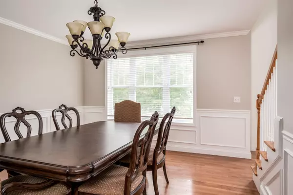 Dover, NH 03820,75 Emerald LN