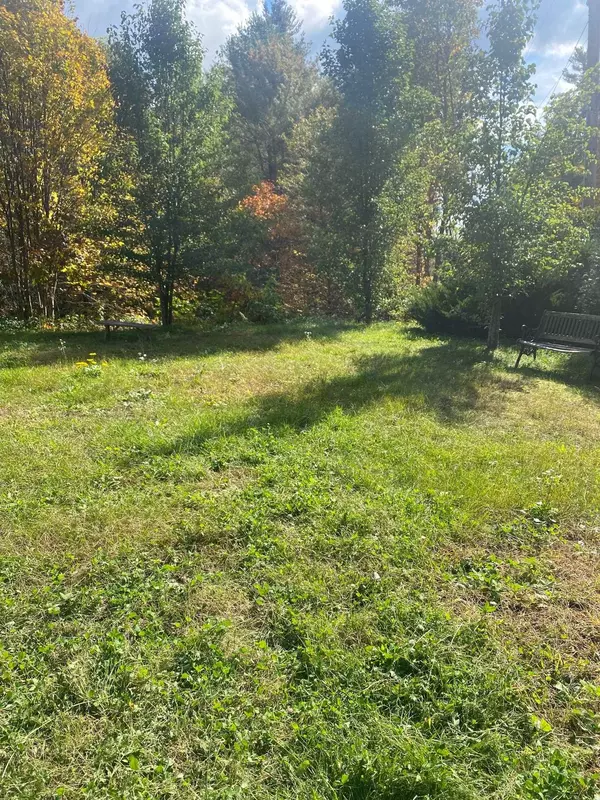 Warner, NH 03278,549 Route 103 East