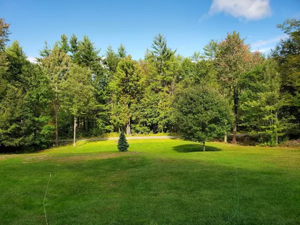 39 grouse RD, Charlestown, NH 03603