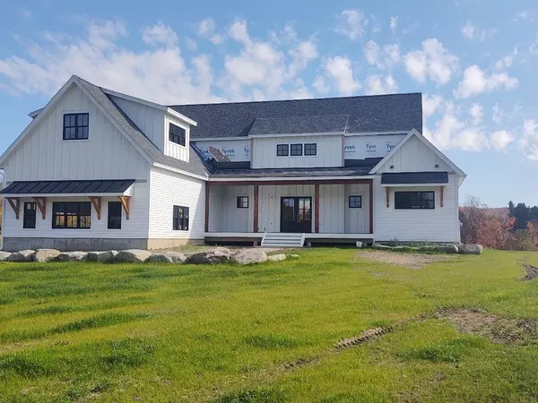 Jericho, VT 05465,71 Norton LN
