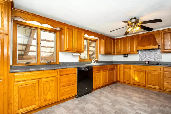 Ossipee, NH 03814,331 Ossipee Mountain RD