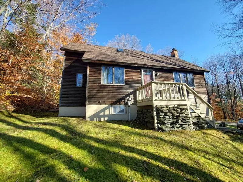 52 Harris RD, Dover, VT 05341