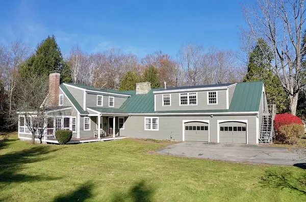 151 Job Seamans Acres, New London, NH 03257