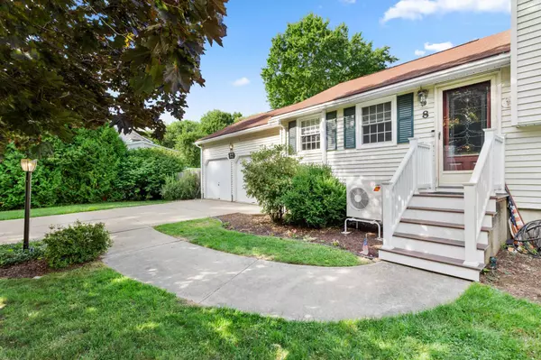 Merrimack, NH 03054,8 Clay ST