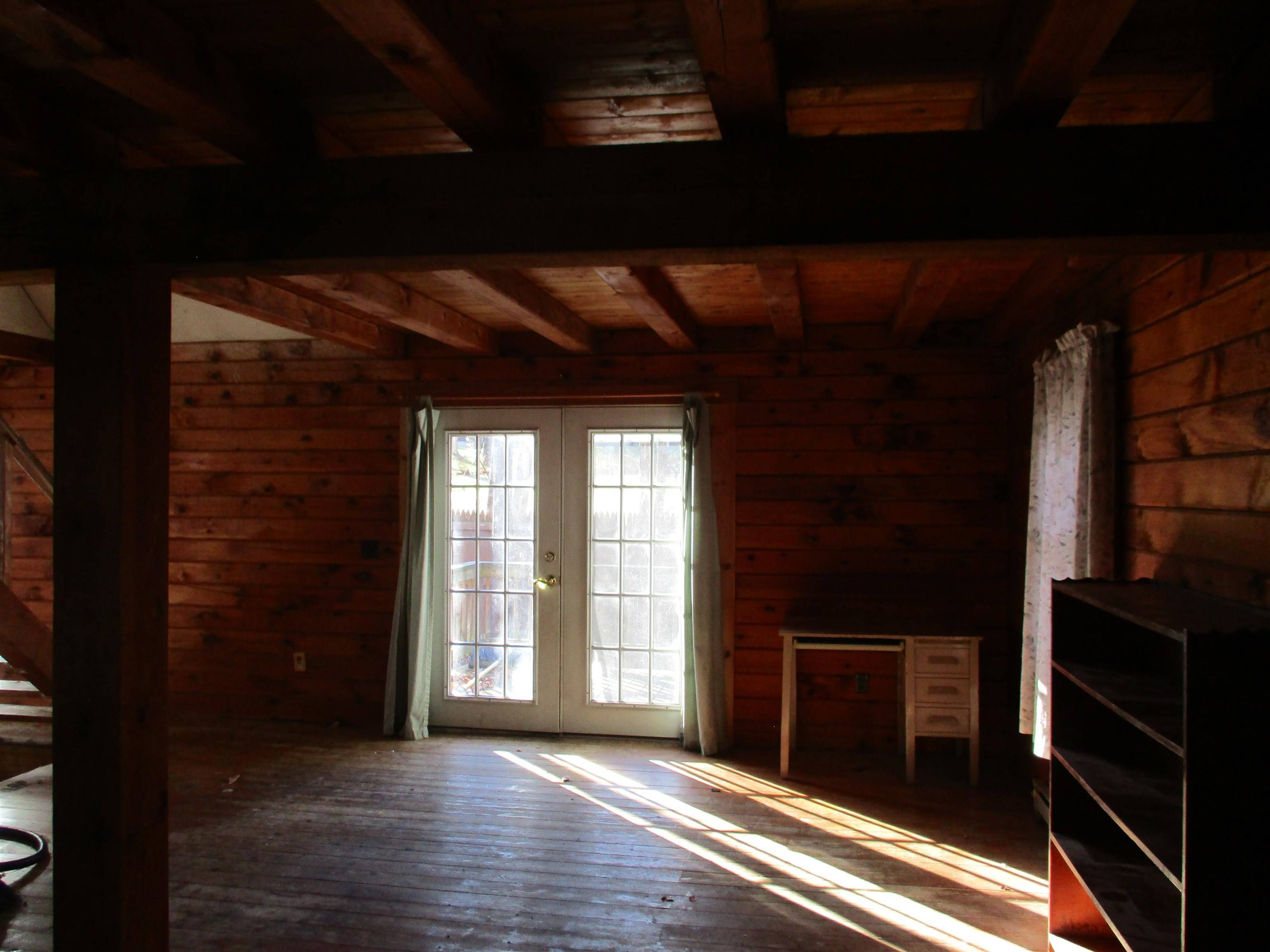 Brattleboro, VT 05301,143 CARRIAGE HILL RD