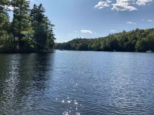 Meredith, NH 03253,73 Collins Brook RD