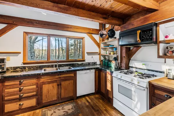 Warner, NH 03221,3290 Route 114