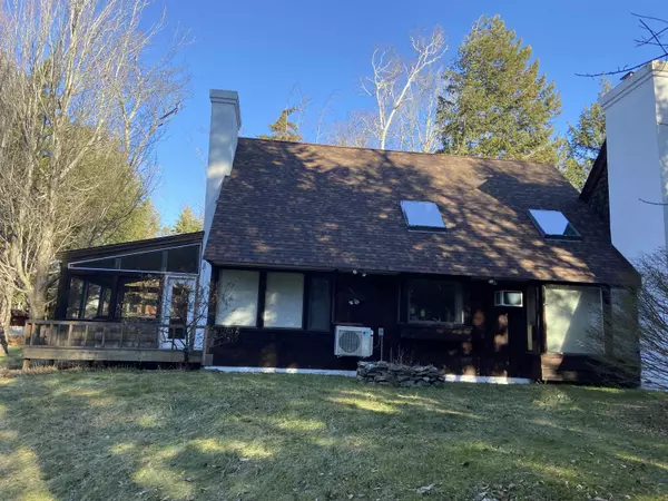 6 Pond View RD #6A, Winhall, VT 05340