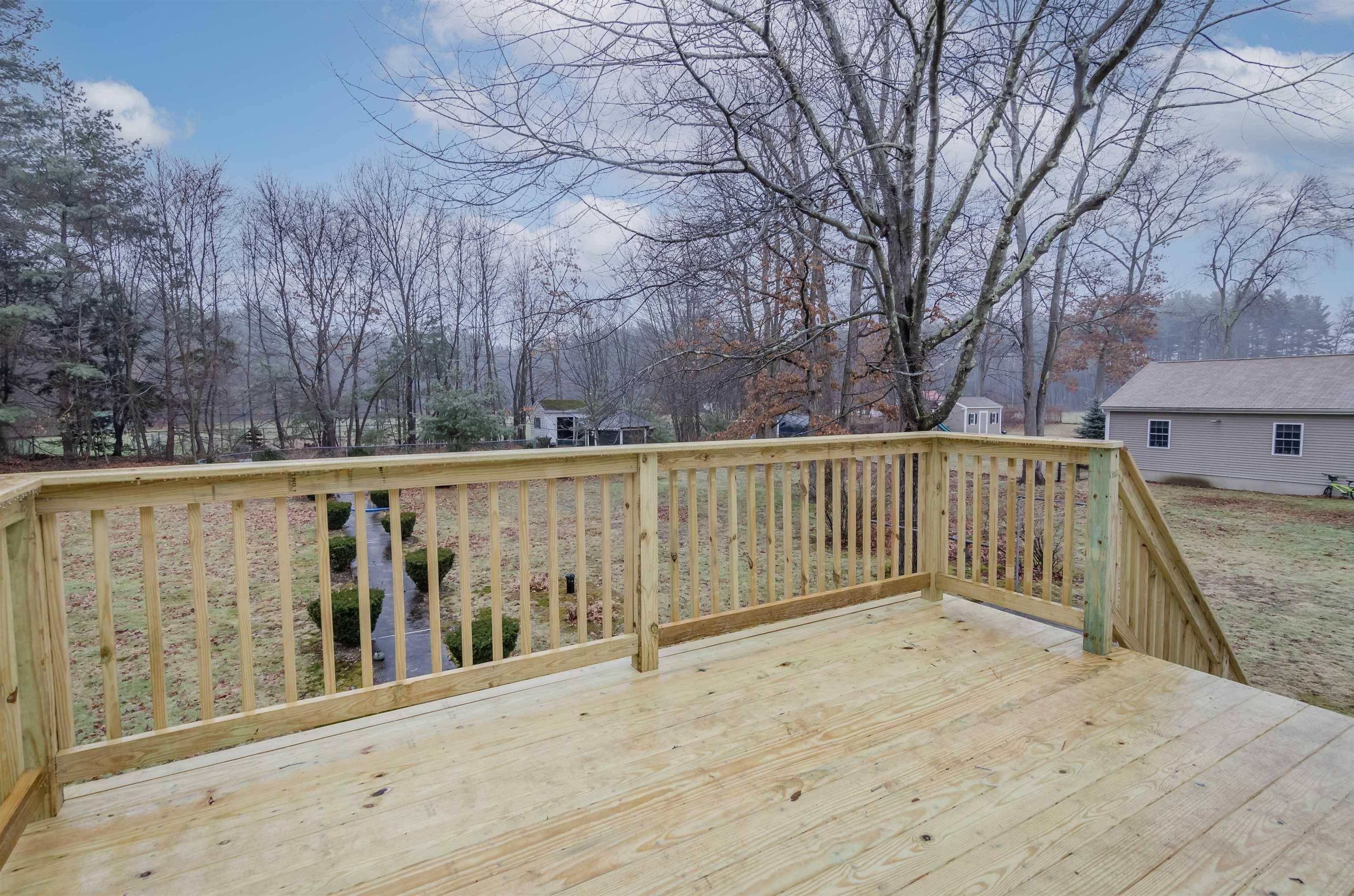 Hudson, NH 03051,32 Alvirne DR